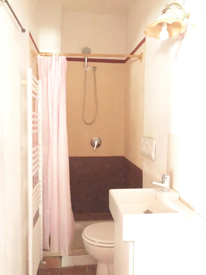 チェチナRelais Casale Il Poggetto - Olivo 1 By Zoom In Earthアパートメント エクステリア 写真
